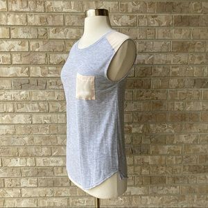 Loft Ann Taylor Knit Top Size S 🌸